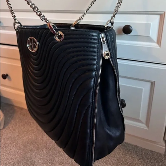 Lambskin Quilted Leather Rare No 7 New York Dog Walk Zip Chain Shoulder Bag - Picture 6 of 6